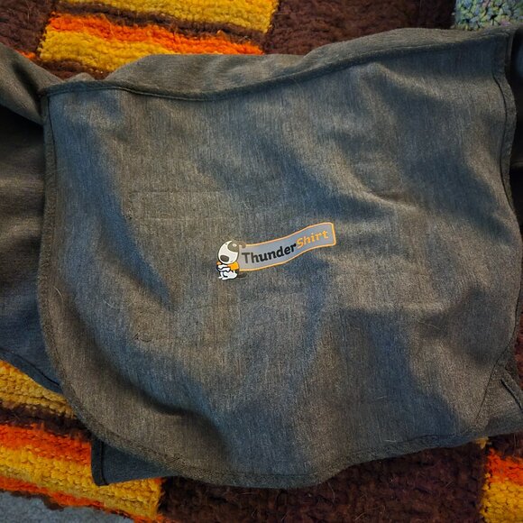 XL Thundershirt for Dogs Like New - Picture 2 of 4